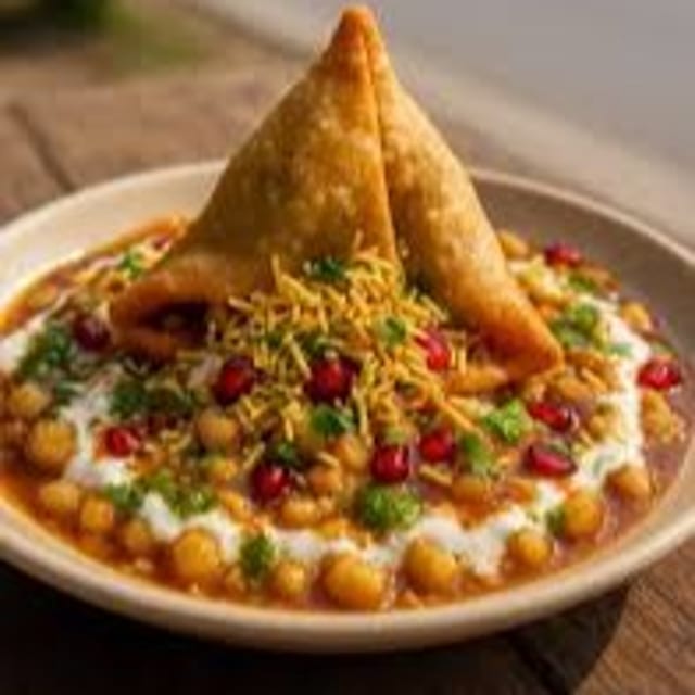 Samosa Chaat (Single).
